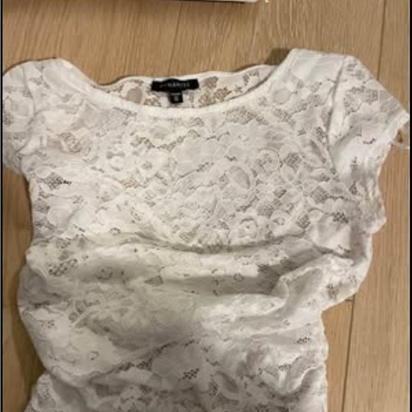 White lace top dynamite - Picture 2 of 2